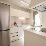 Arelia Beachfront Garden View Апартаменты Пефкохори